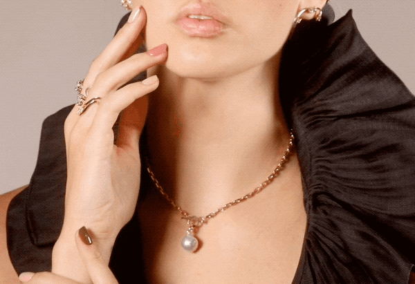 Shahla Karimi Jewelry Zaha Brilliant Wrap Ring 14K Yellow Gold on Model GIF