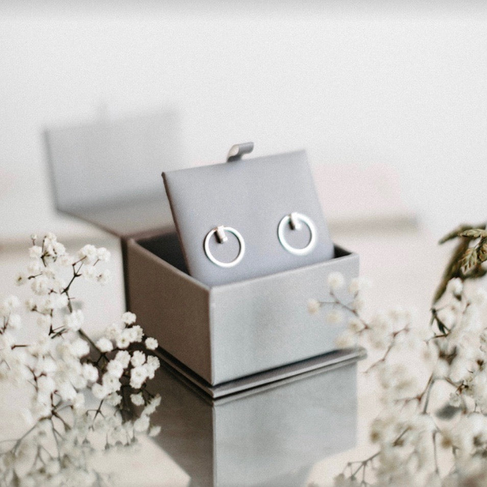 hoops in gray box