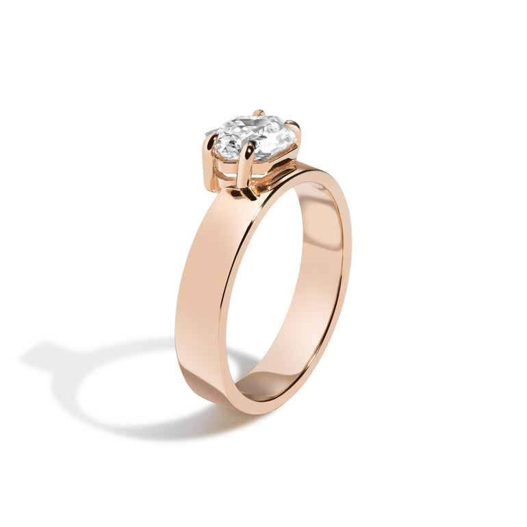 Shahla Karimi Jewelry East-West Elongated Hexagon Offset Ring 14K Rose Gold Side