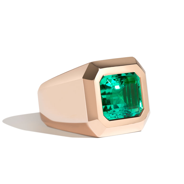 Shahla Karimi Jewelry Super Bowl Ring Emerald 14K Rose Gold Side 